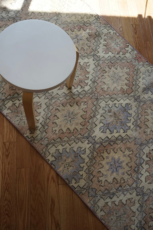 Türkiye Old Isparta Runner Beige , Blue Mix 1970年代 229 × 98 cm No.TR25471