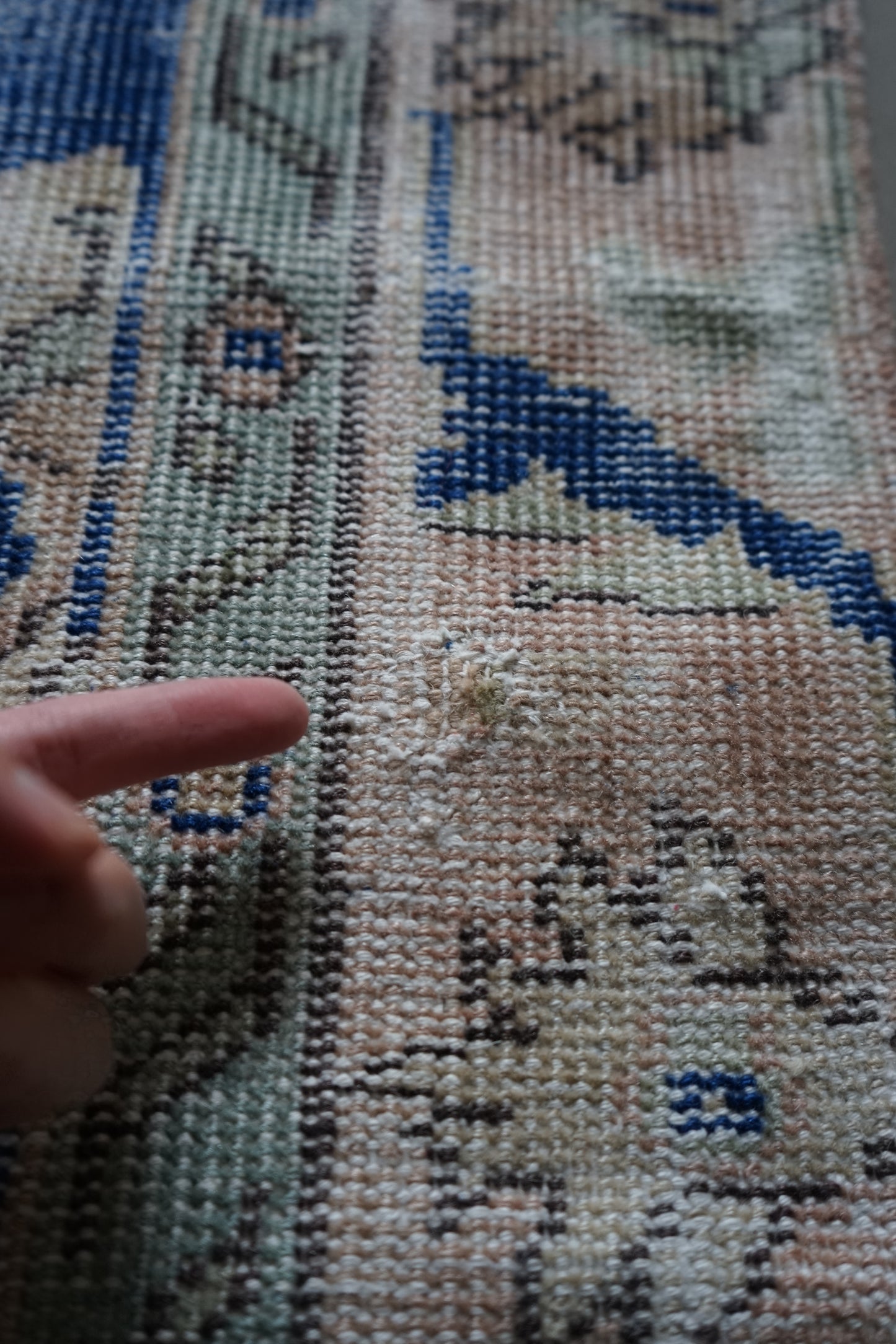 TURKEY OLD ISPARTA BLUE 1970年代 236 × 163 cm No.TR25205