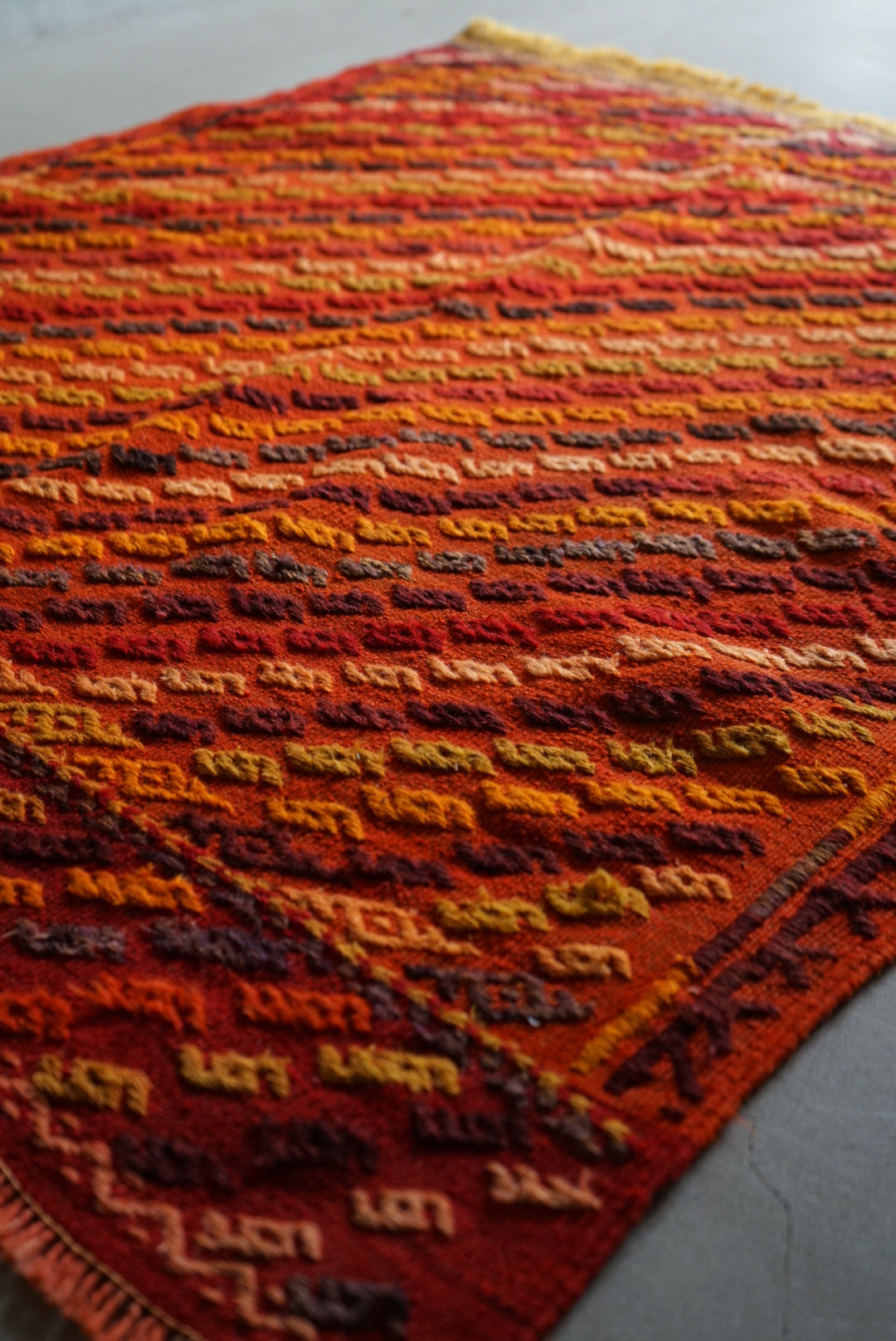 Türkiye Old Konya Jajim Orange 1960年代 121 × 109 cm No.TR25158
