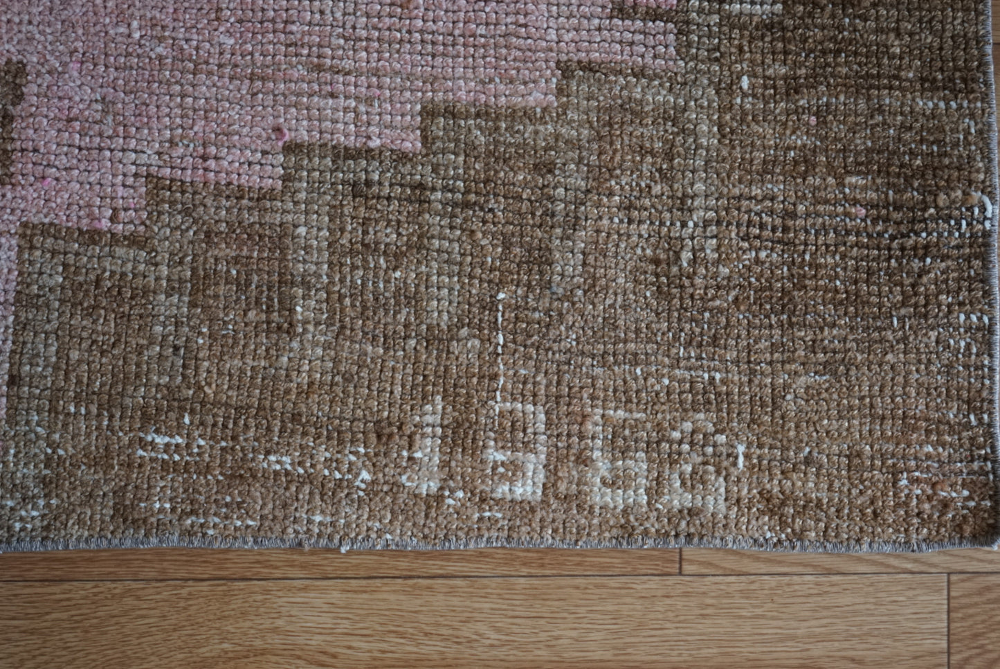 Türkiye Old Oushak Pink , Brown 1968年代 116 × 54 cm No.TR25502 / 国内送料無料