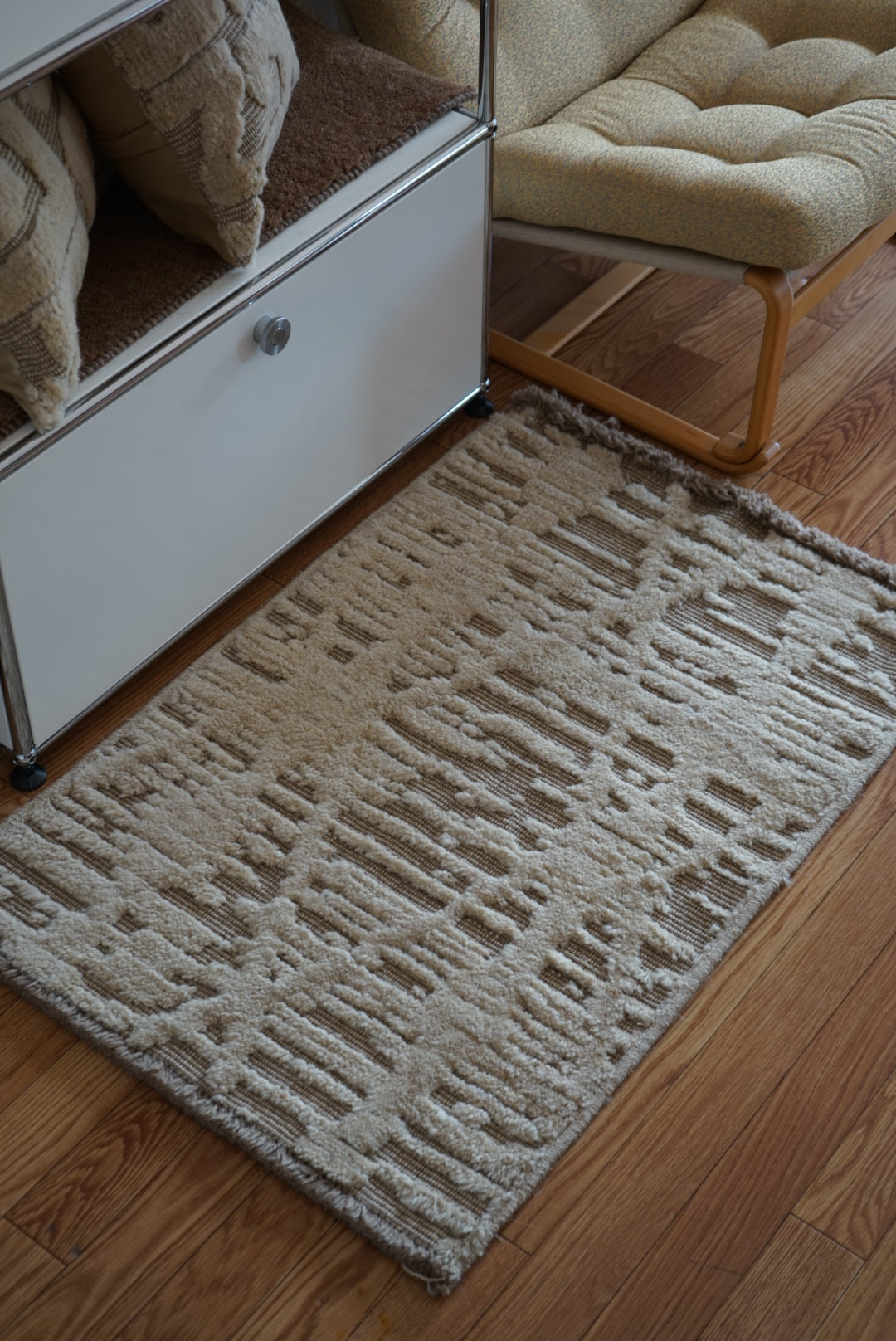 店頭販売 ORIGINAL IRAN QASHQAI KILIM DOORSIZE " MORNING MIST " 95 × 65 cm