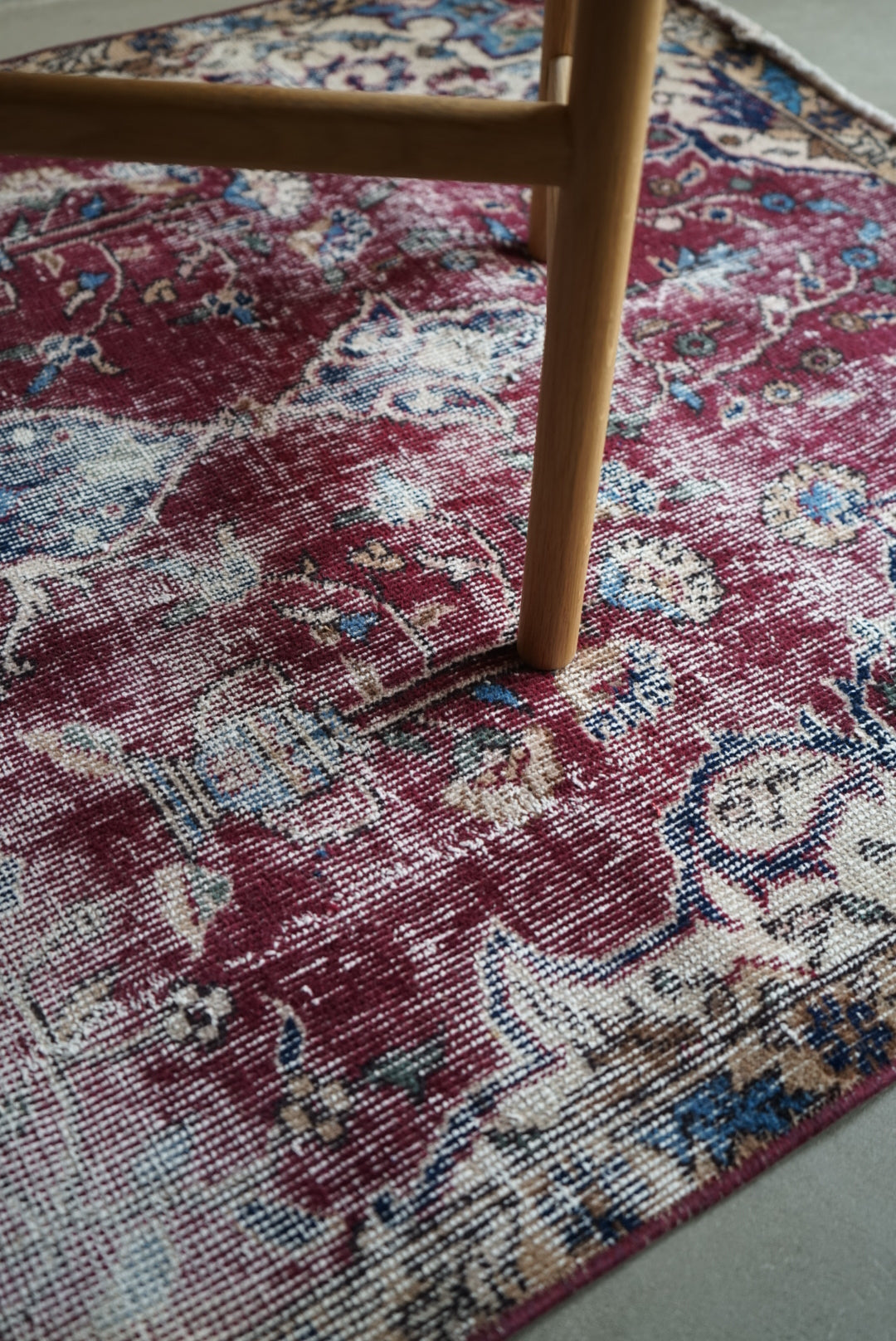 Türkiye Old Isparta Wine Red 1970年代 202 × 99 cm No.TR25254