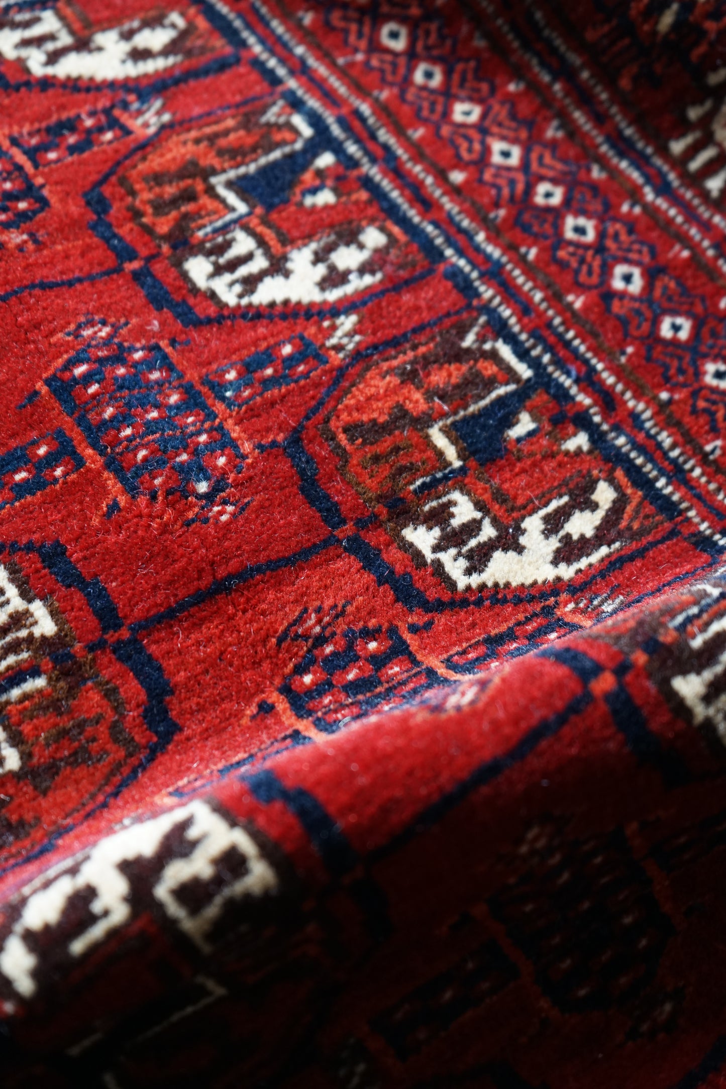 店頭販売 IRAN ANTIQUE TURKMEN ERSARI 1820-1840年代 200 × 128 cm