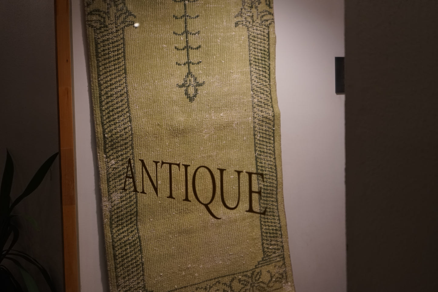 TURKEY OLD ISPARTA ARTICHOKE 1970年代 116 × 66 cm No.TR25201