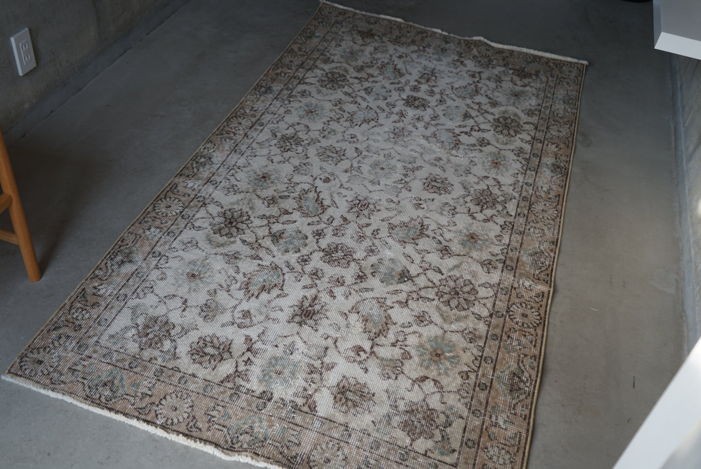 Türkiye Old Isparta Beige , Ice Blue 1970年代 203 × 110 cm No.TR25251