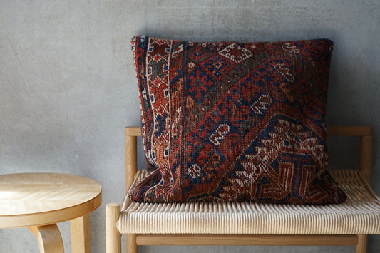 ORIGINAL IRAN KHAMSEH ANTIQUE CUSHION COVER 1820年代 40 × 40 cm