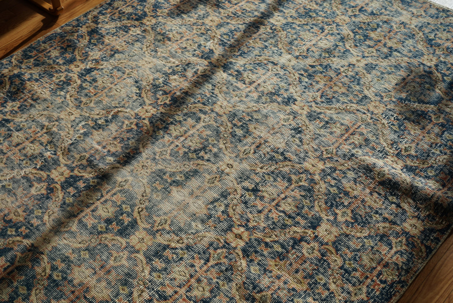 Türkiye Old Isparta Blue 1970年代 255 × 176.5 cm No.TR25434