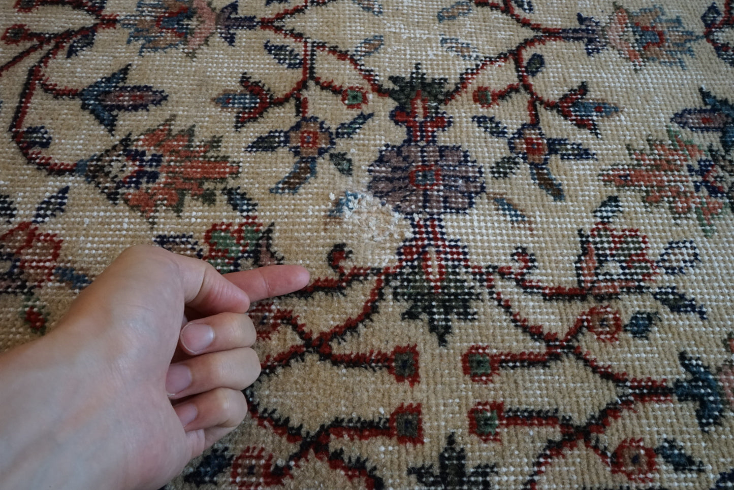 Türkiye Old Isparta Beige , Green , Salmon Pink Floral 1970年代 203 × 113 cm No.TR25438