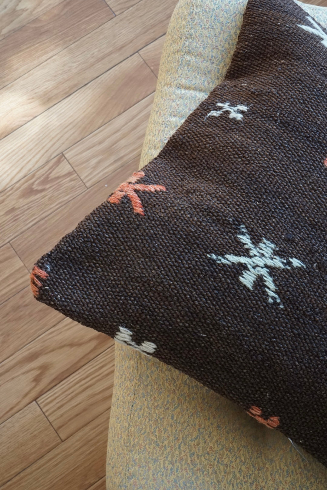 Türkiye Old Kilim Cushion Cover Brown , Charm Design 47 × 45 cm No.TR25464