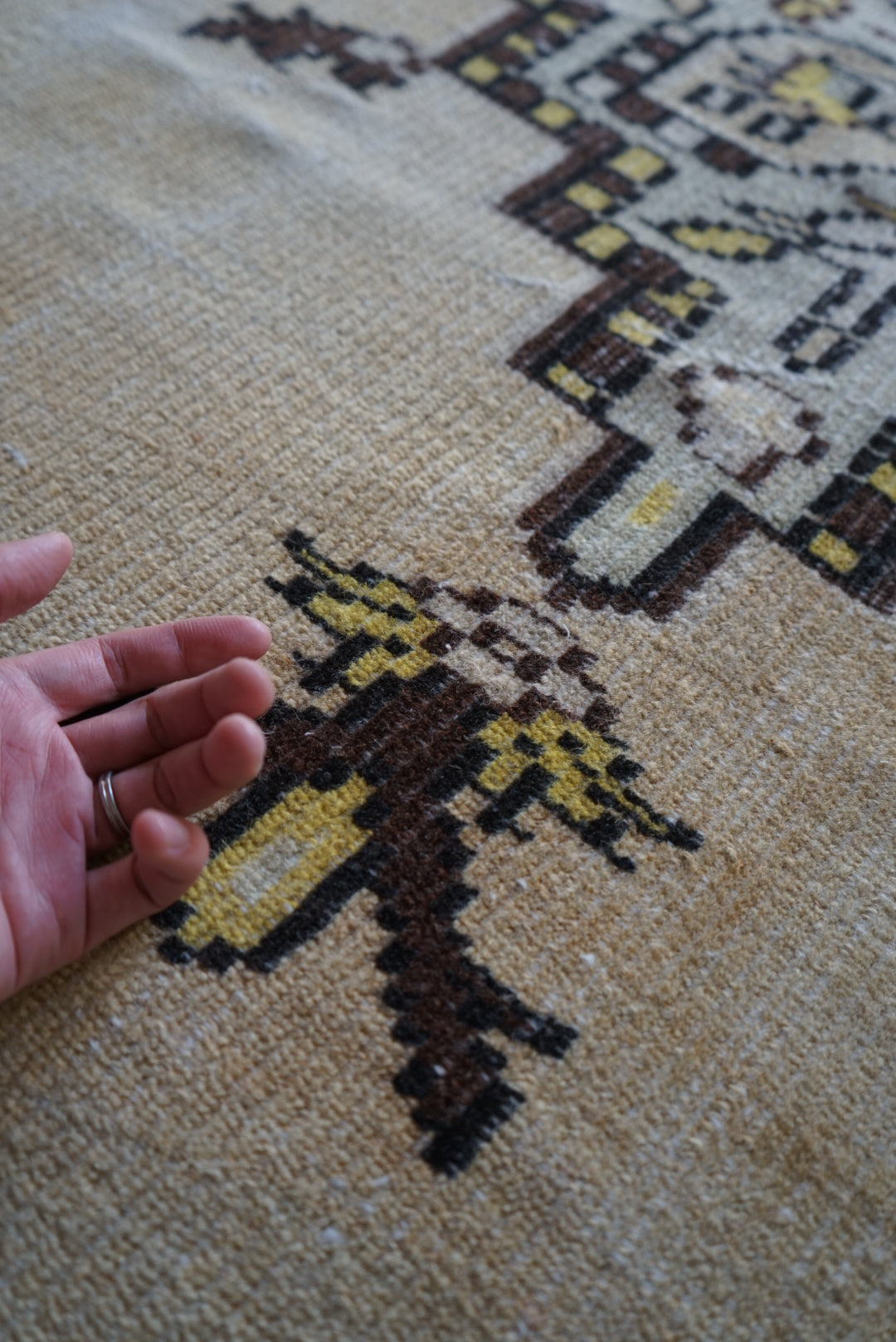 Türkiye Old Isparta Yellow Beige 1970年代 248 × 149 cm No.TR25229