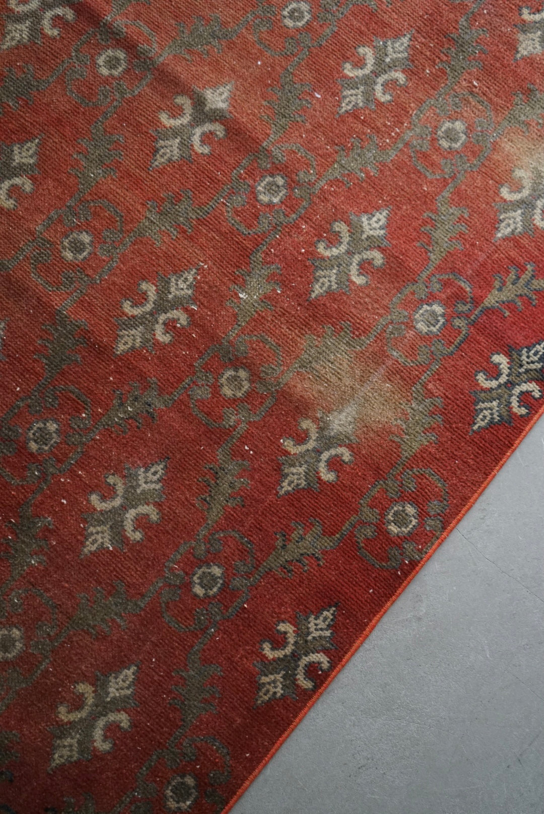 TURKEY OLD ISPARTA BLOOD ORANGE 1970年代 172 × 86 cm No.TR25150