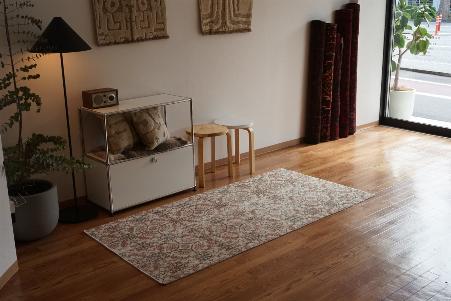 Türkiye Old Isparta Beige , Rose Pink , Botanical 1970年代 194 × 97 cm No.TR25452 / 国内送料無料