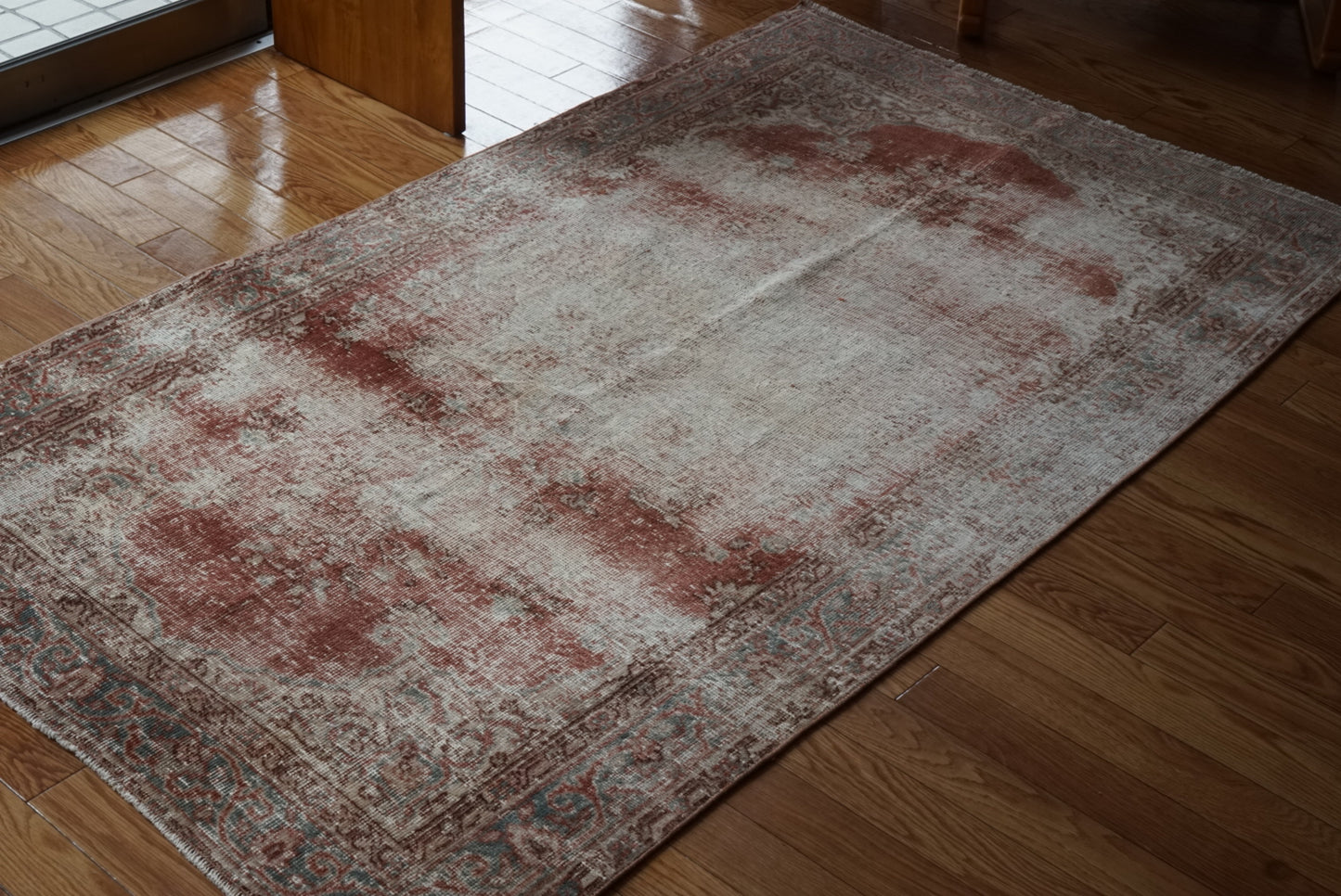 Türkiye Old Isparta Red , Clay blue , Medallion 1960年代 186 × 108 cm No.TR25456
