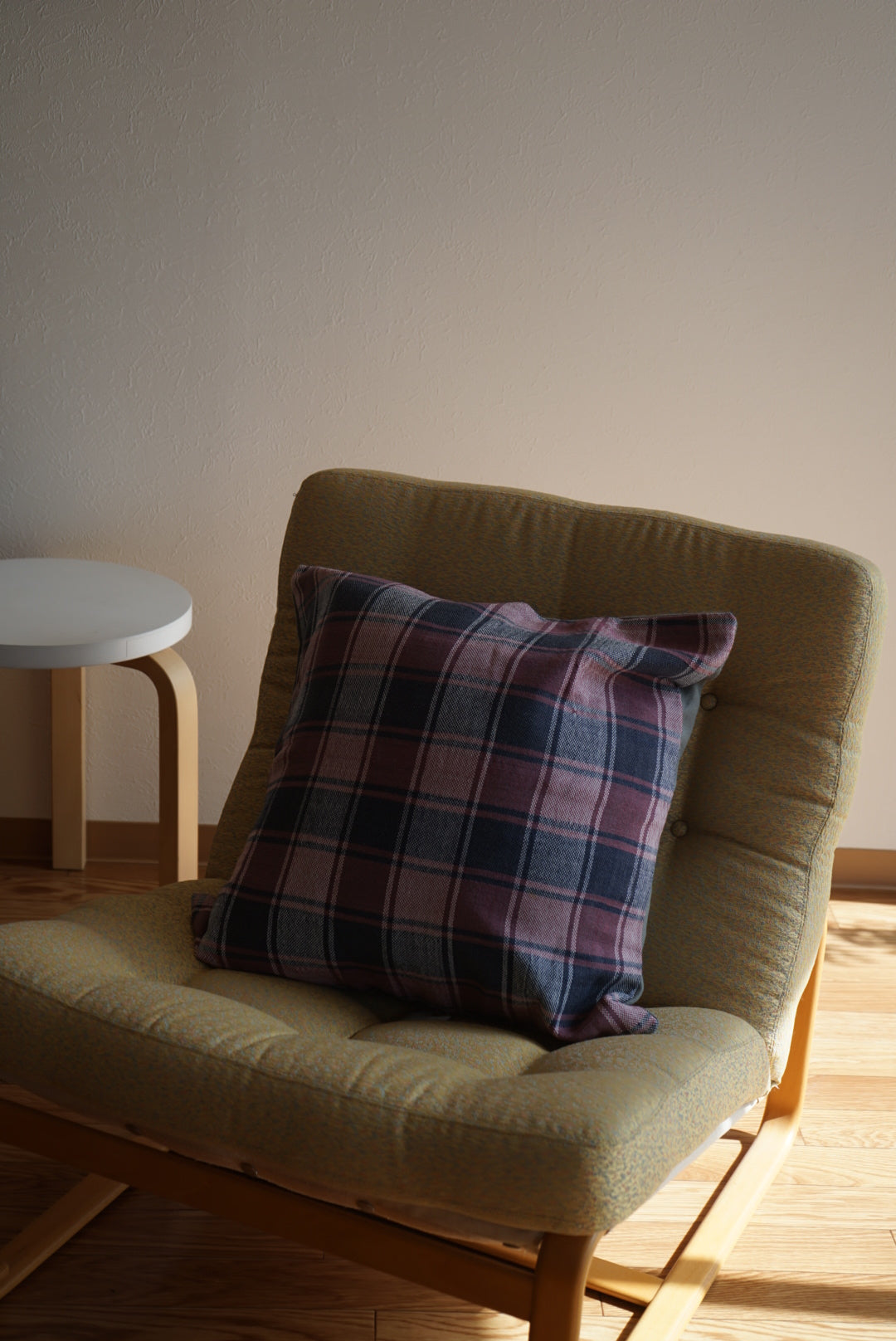 Türkiye Old Cushion Cover Checker Purple , White , Navy 51 × 50 cm No.TR25397