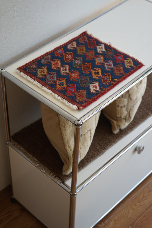 IRAN OLD SHIRAZ QASHQAI AGHAJARI KILIM 1970年代 33 × 29 cm / 1'0" × 0'9" ft