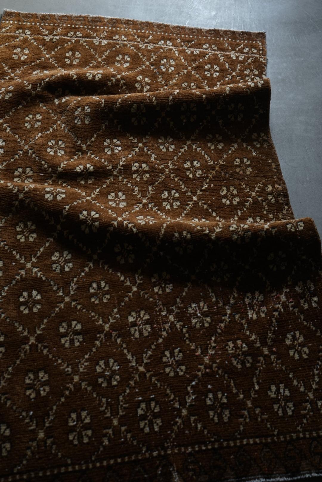 Türkiye Old Oushak Brown Patchwork 1980年代 158 × 87 cm No.TR25311