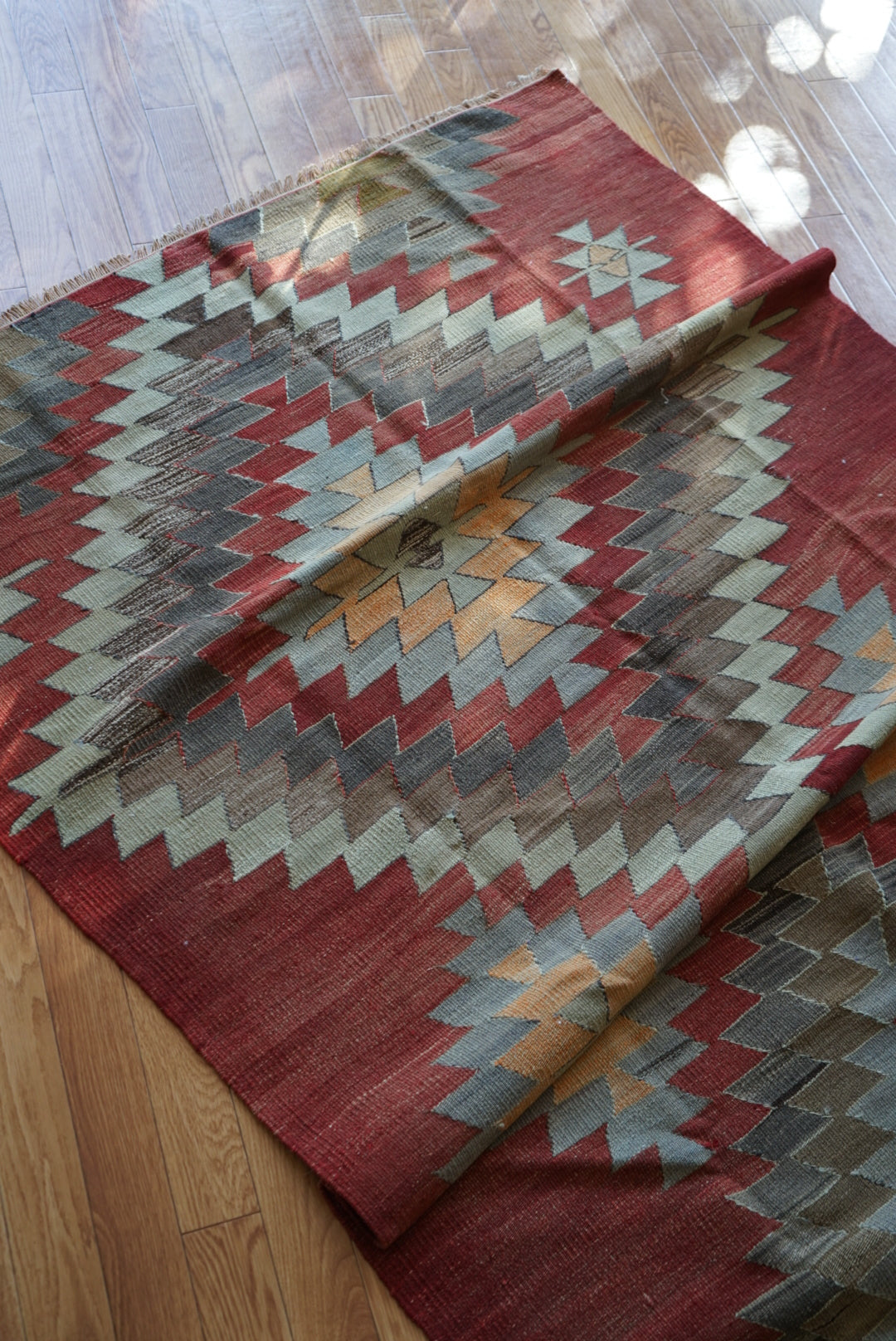 Türkiye Old Kilim Kars Earth Red Tribal Design 1970年代 251 × 137 cm No.TR25547 / 国内送料無料・羊毛手織りキリム