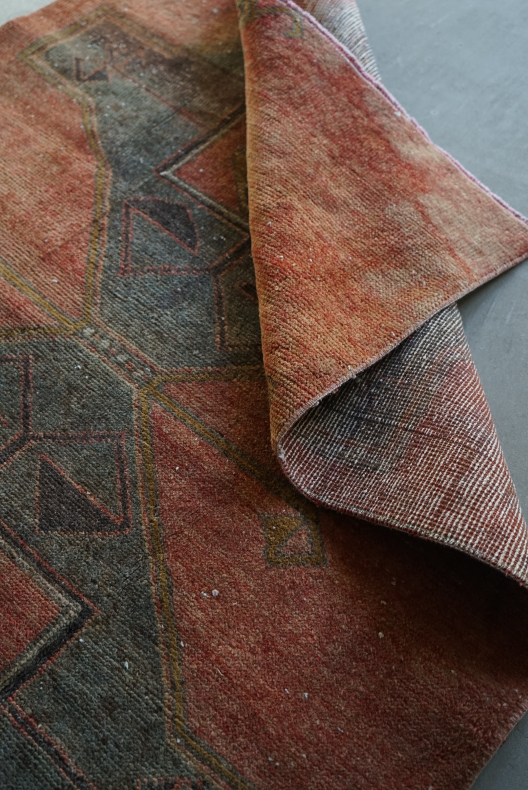 Türkiye Old Oushak Orange Small size 1970年代 137 × 91 cm No.TR25235