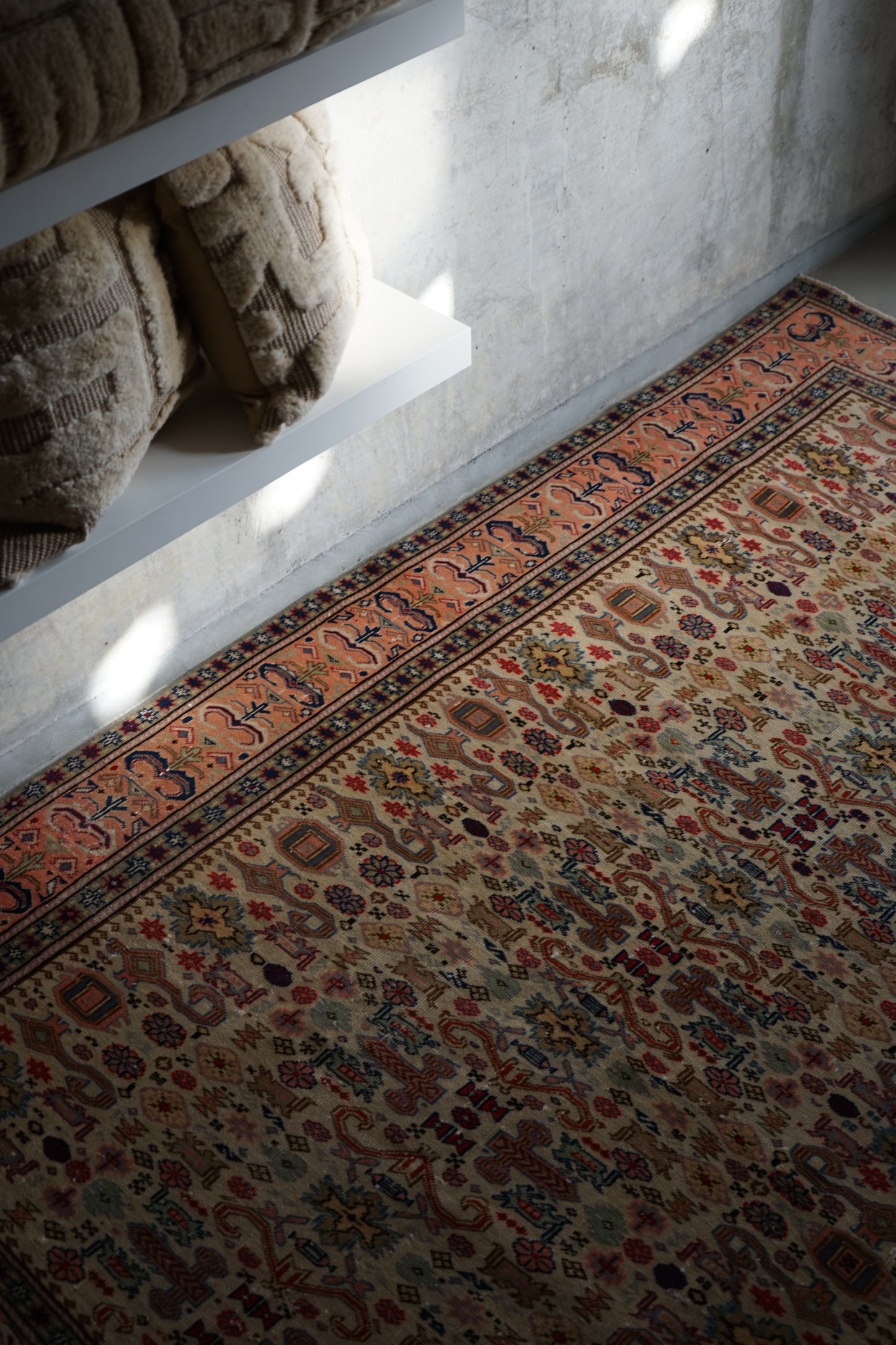 TURKEY OLD KAYSERI PINK 1950-1960年代 212 × 145 cm No.TR25190