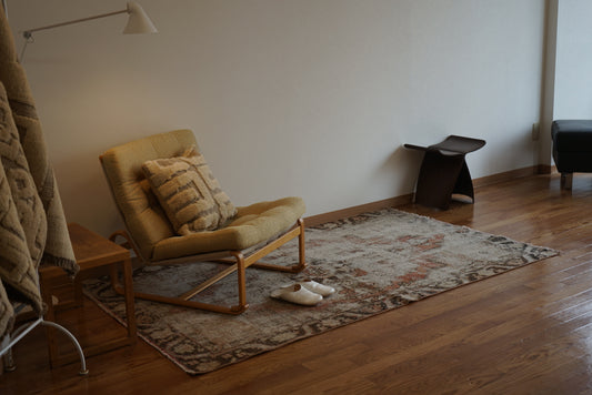 Türkiye Old Isparta Brown, CoralPink 1970年代 199 × 123 cm No.TR25277