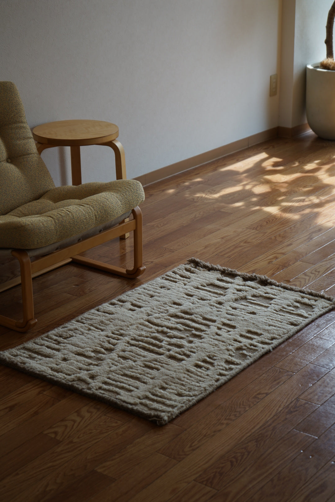 店頭販売 ORIGINAL IRAN QASHQAI KILIM DOORSIZE " MORNING MIST " 95 × 65 cm