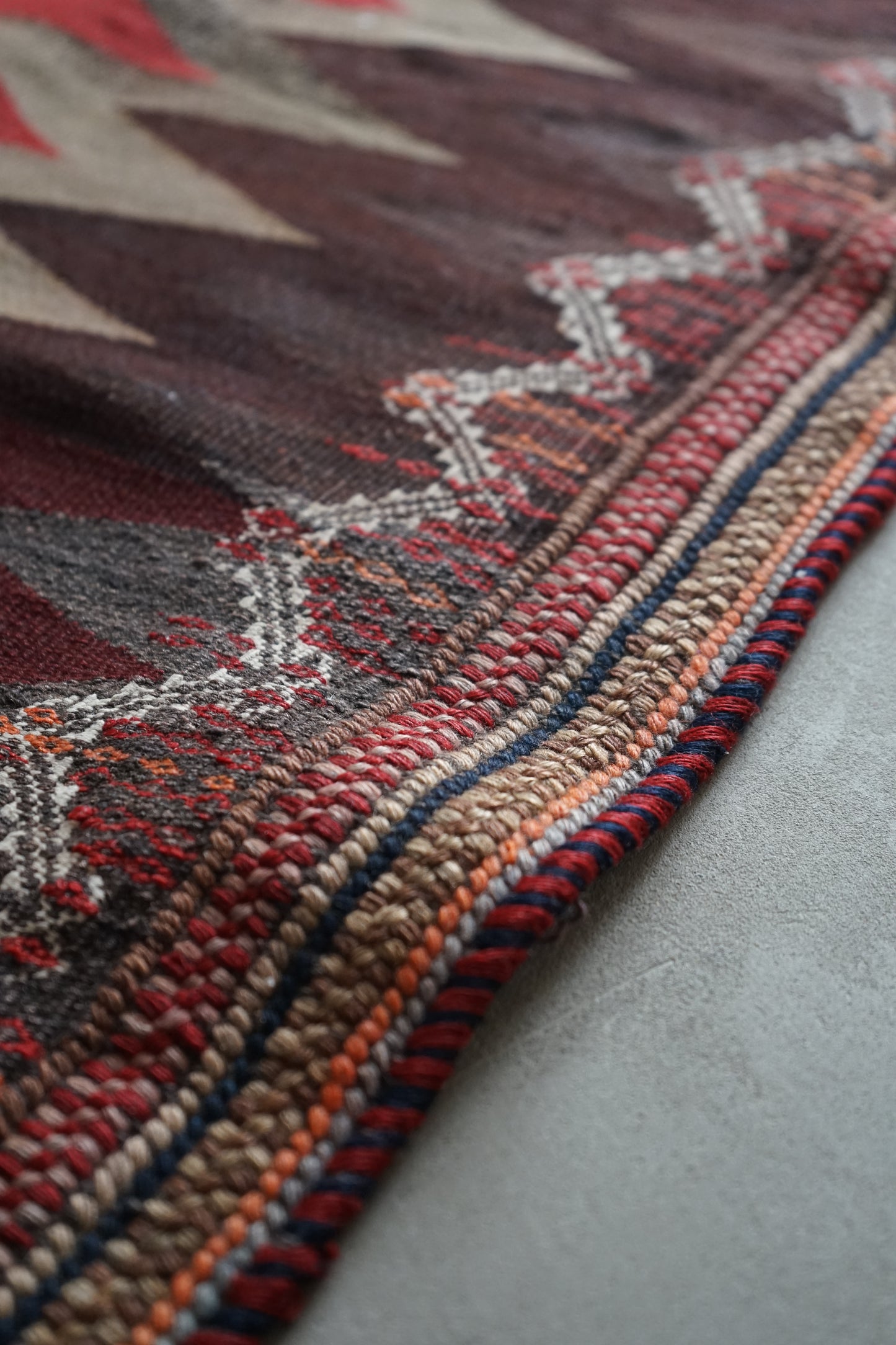 IRAN ANTIQUE AFSHAR TABLECLOTH 1840年代 129 × 126.5 cm