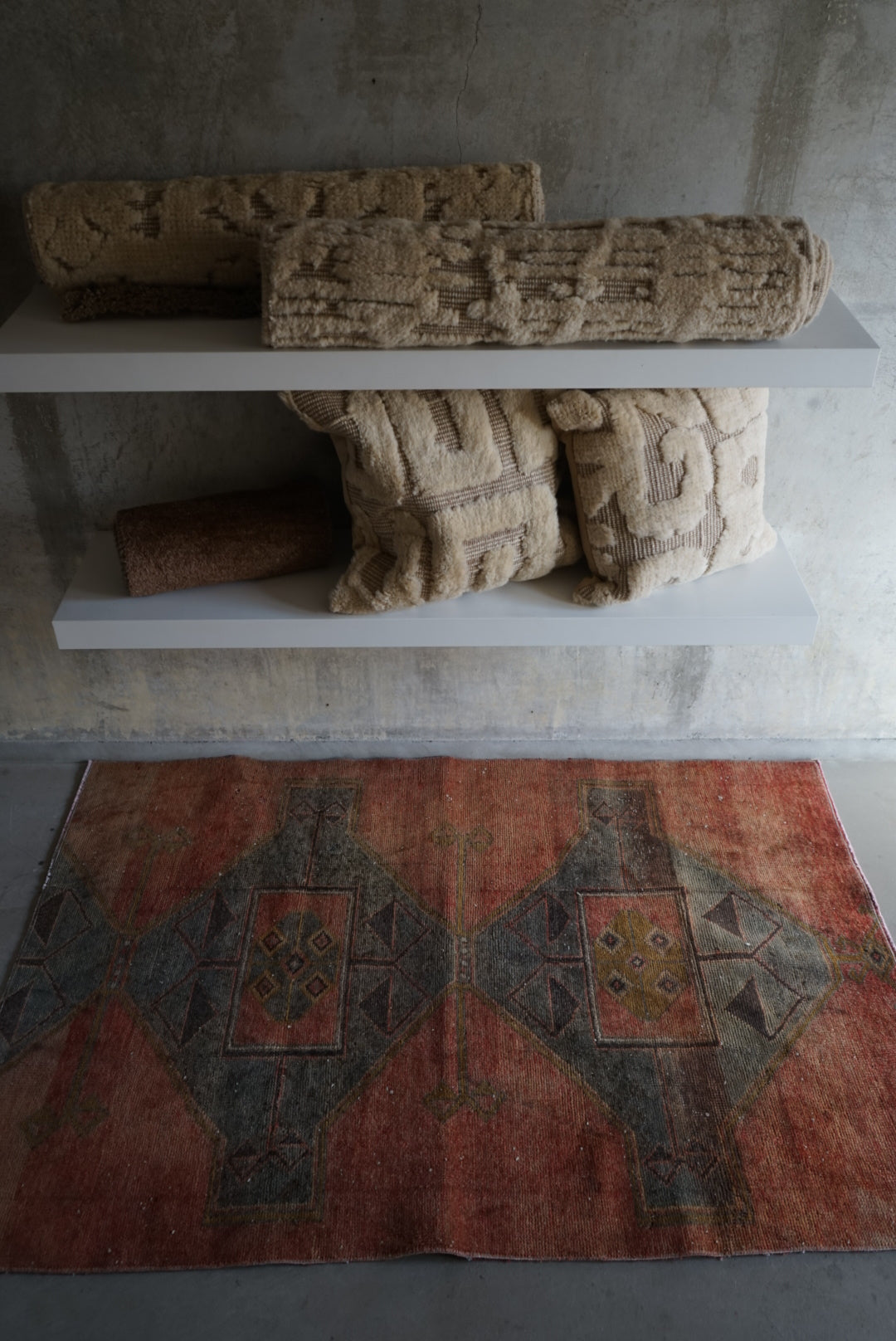 Türkiye Old Oushak Orange Small size 1970年代 137 × 91 cm No.TR25235