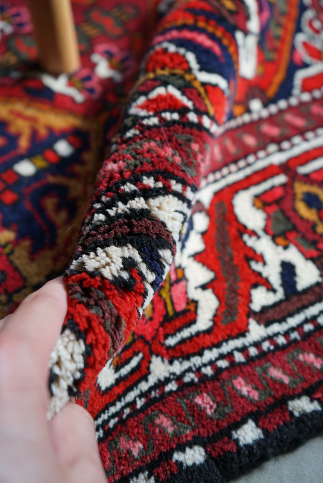 IRAN OLD BAKHTIARI 
SAMAVARI 1950年代 150 × 107 cm / 4'9 × 3'5" ft