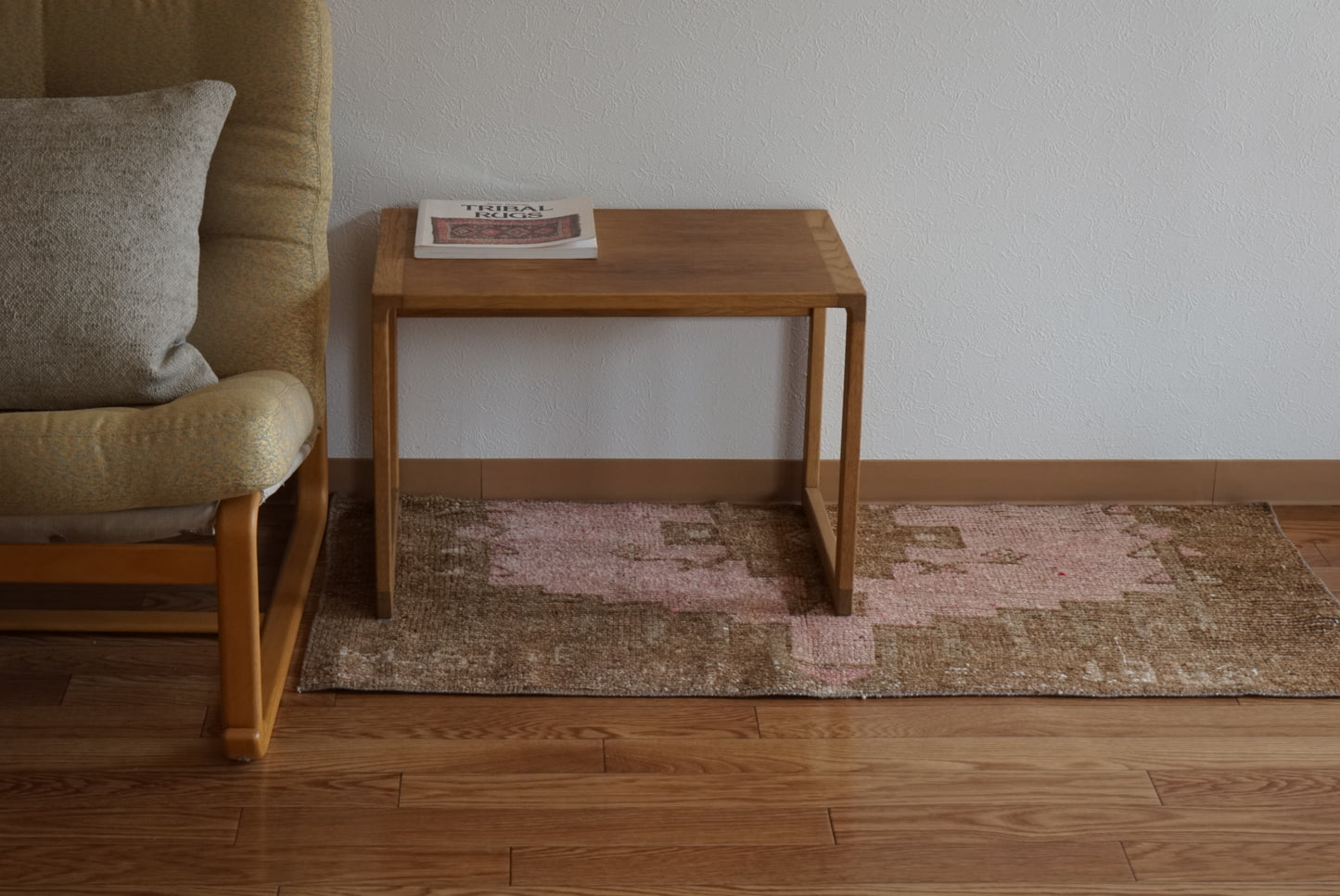 Türkiye Old Oushak Pink , Brown 1968年代 116 × 54 cm No.TR25502 / 国内送料無料
