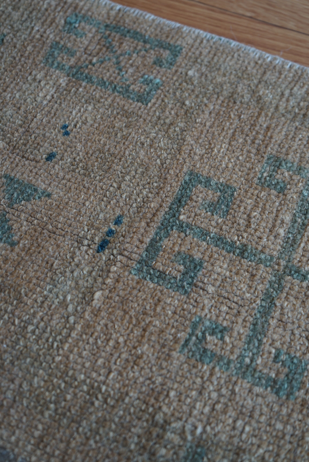 Türkiye Old Oushak Beige , Blue 1970年代 85 × 41 cm No.TR25406