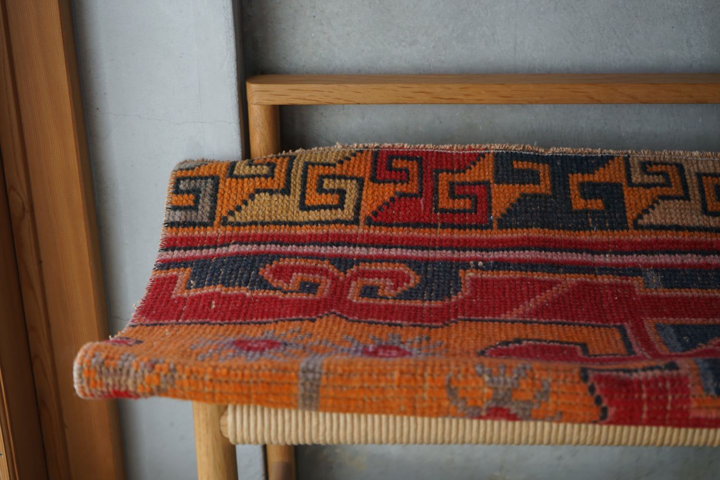 Türkiye Old Oushak Red Small Size 1970年代 120 × 75 cm No.TR25221