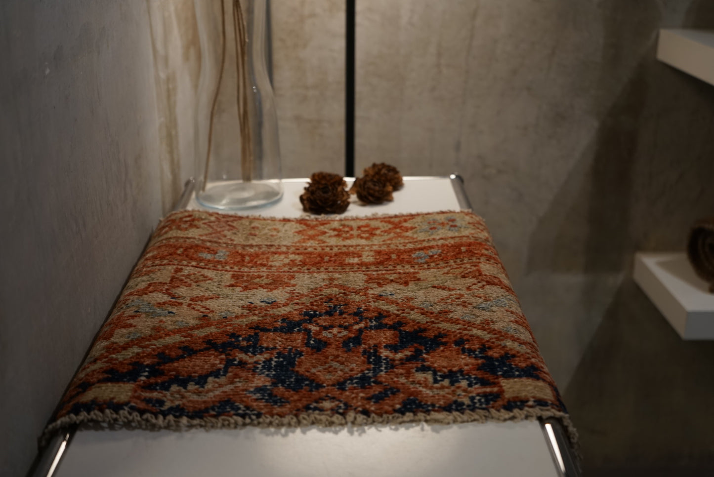 Türkiye Old Oushak Red Small size 1970年代 96.5 × 44 cm No.TR25241