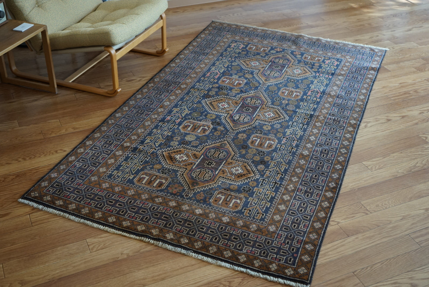Afghanistan Old Baluch Adraskand Navy 1980年代 207 × 118 cm  No.AF2542 / 国内送料無料・羊毛手織り絨毯