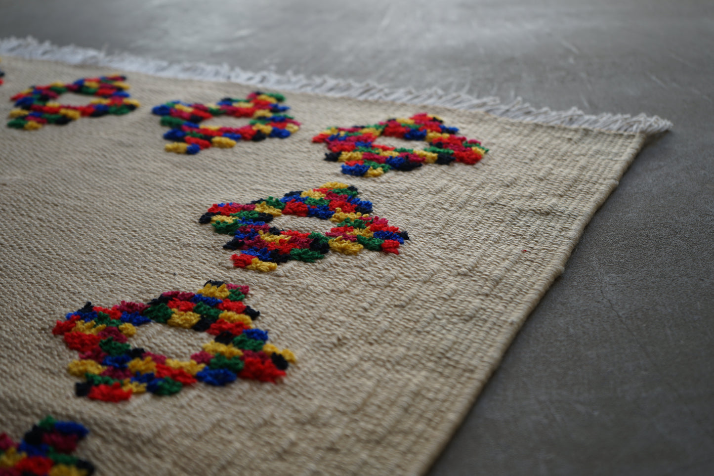 TURKEY VINTAGE KILIM DOT FLOWER 1980年代 125 × 80 cm No.TR25195