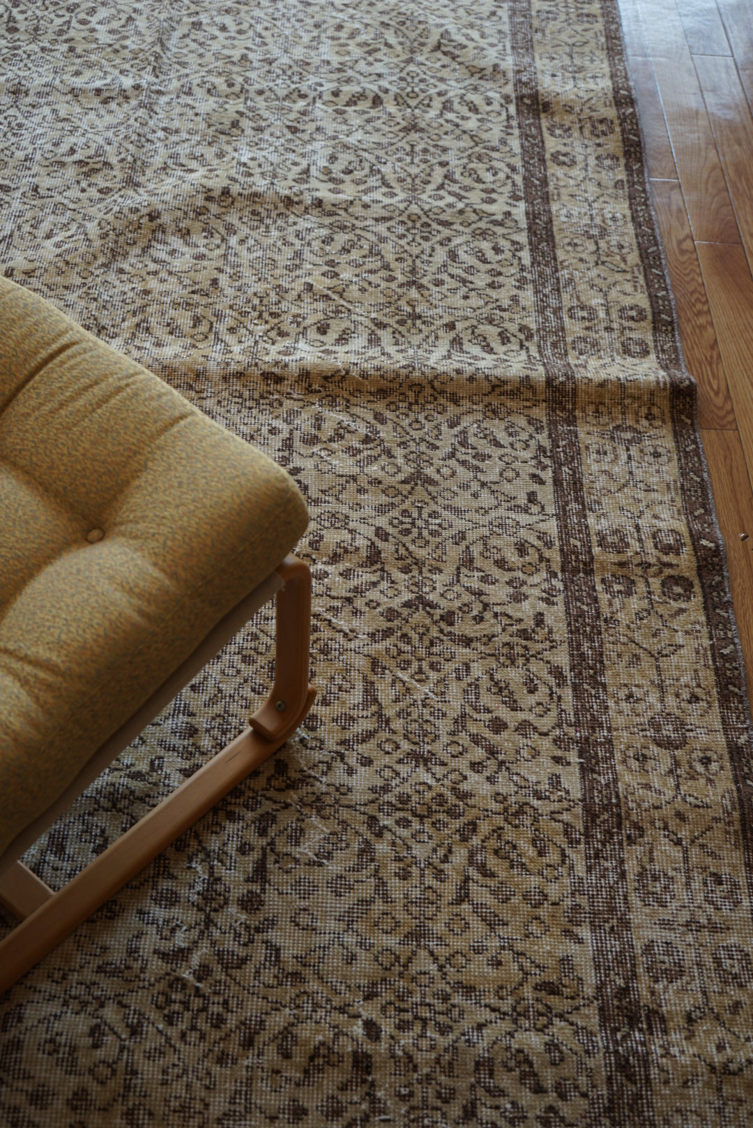 Türkiye Old Isparta Goldenbeige , Brown 1970年代 263 × 162 cm No.TR25404