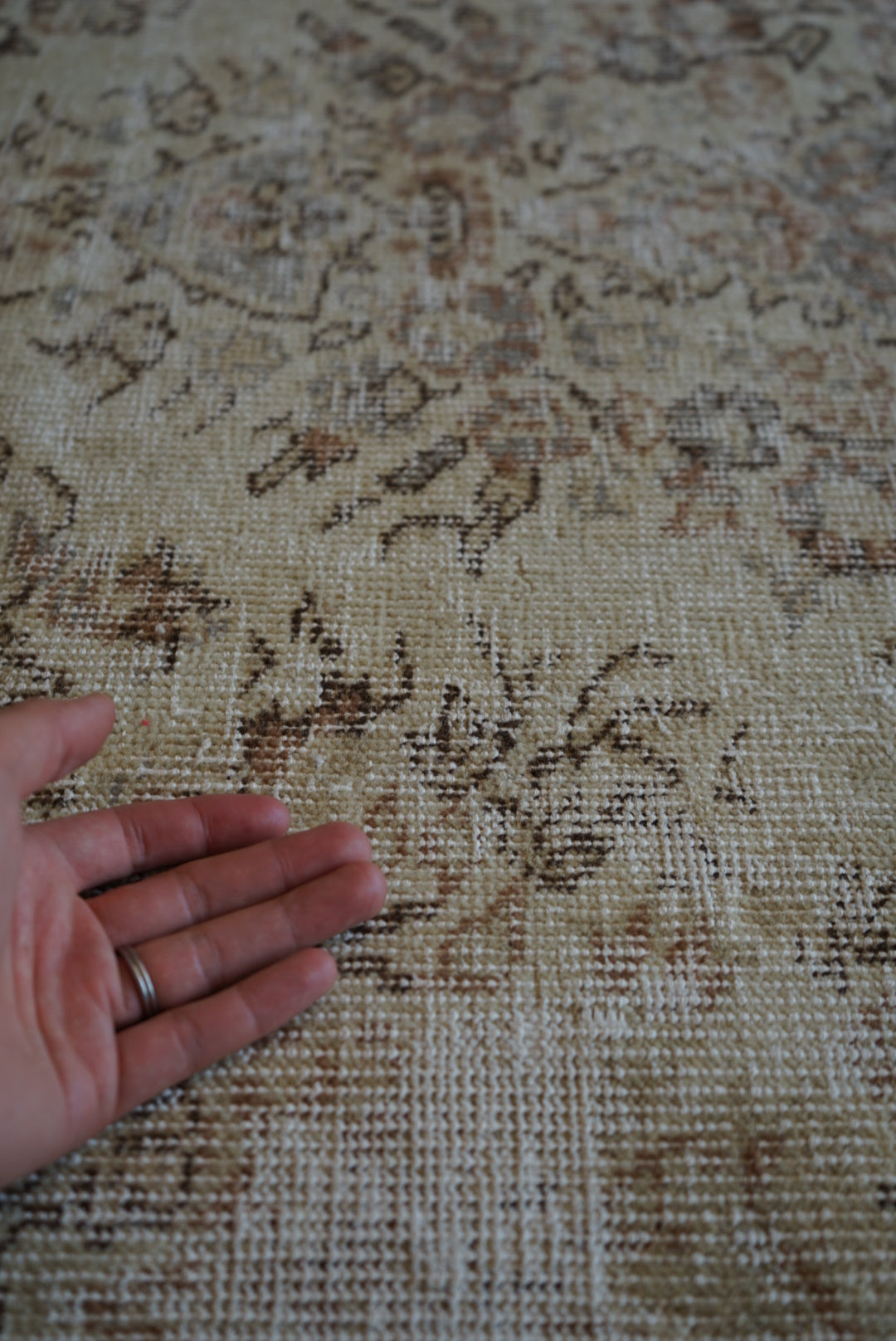 Türkiye Old Isparta Medallion Sweet Beige 1960年代 262.5 × 159.5 cm No.TR25401