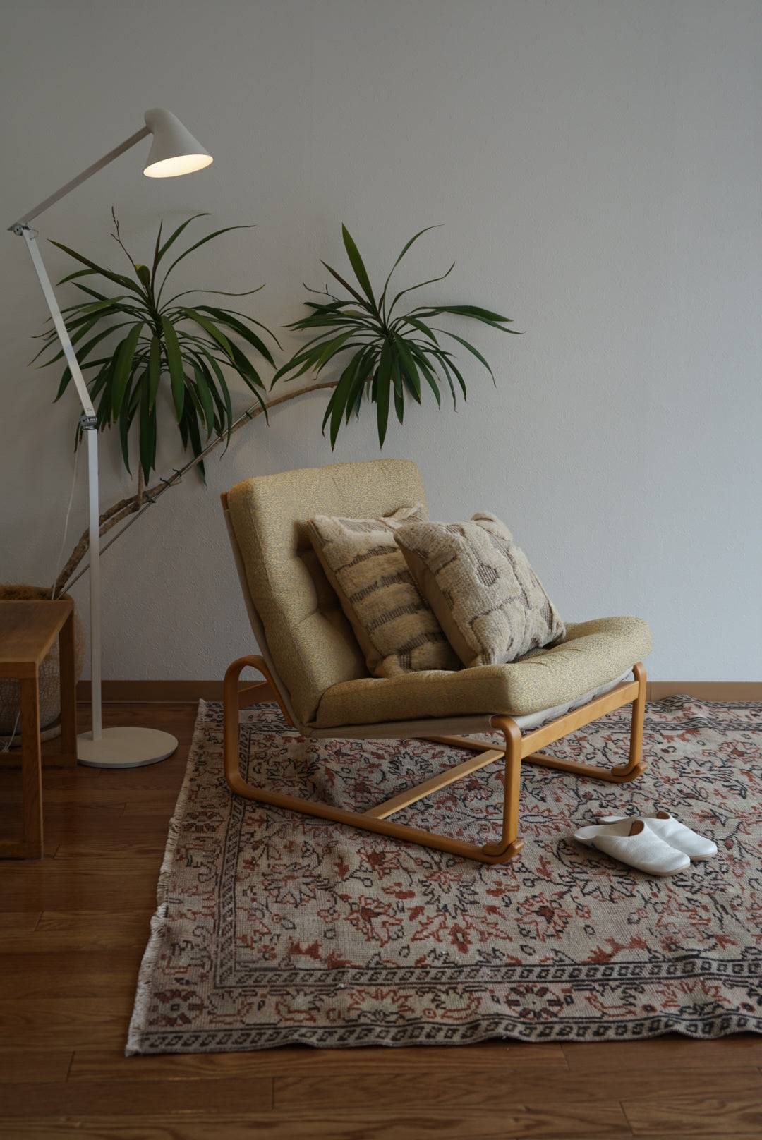 Türkiye Old Kayseri Olive , Beige Flower 1970年代 270 × 169 cm No.TR25389