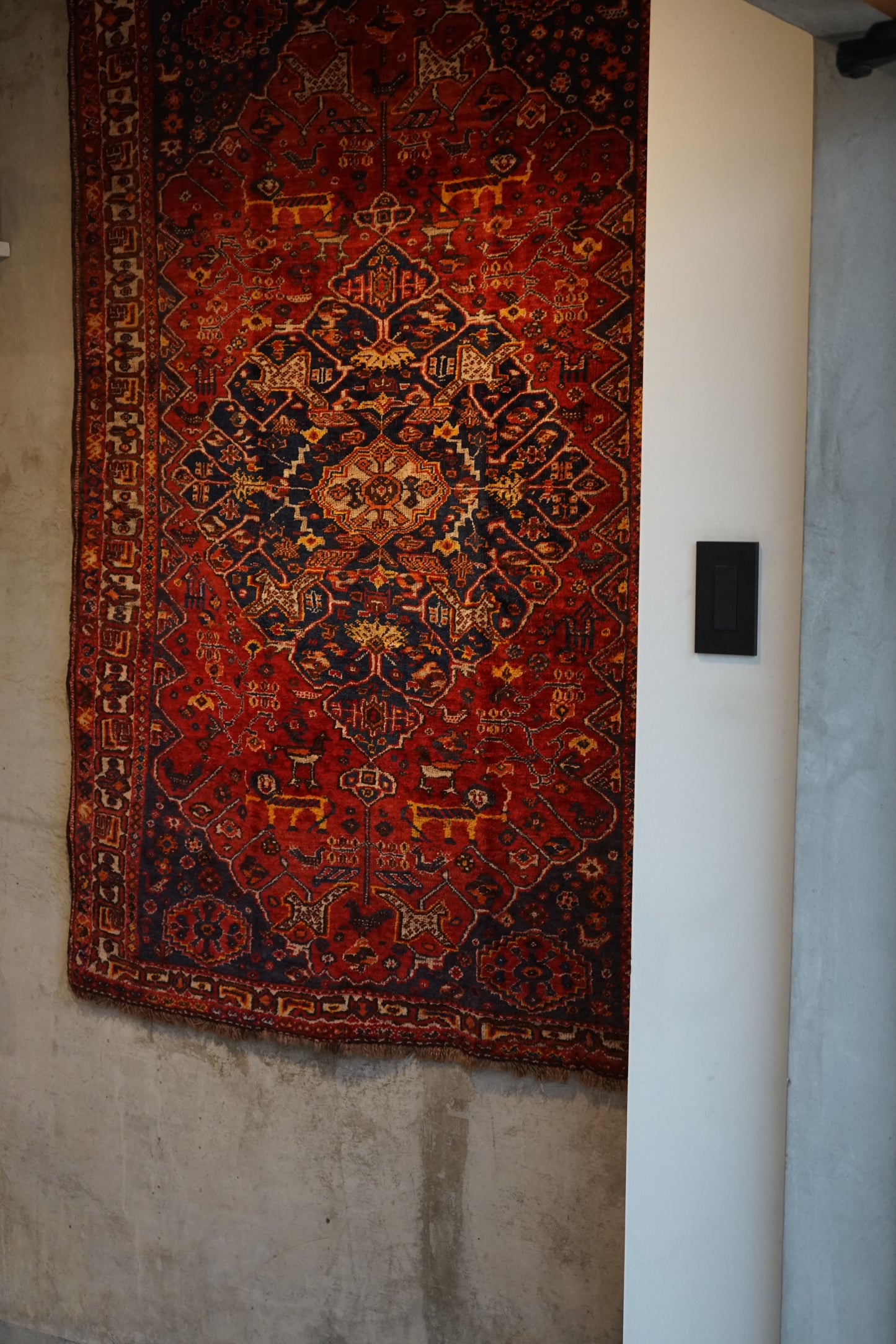 IRAN ANTIQUE SHIRAZ QASHQAI "THE KHANS" 1840-1860年代 155 × 110 cm