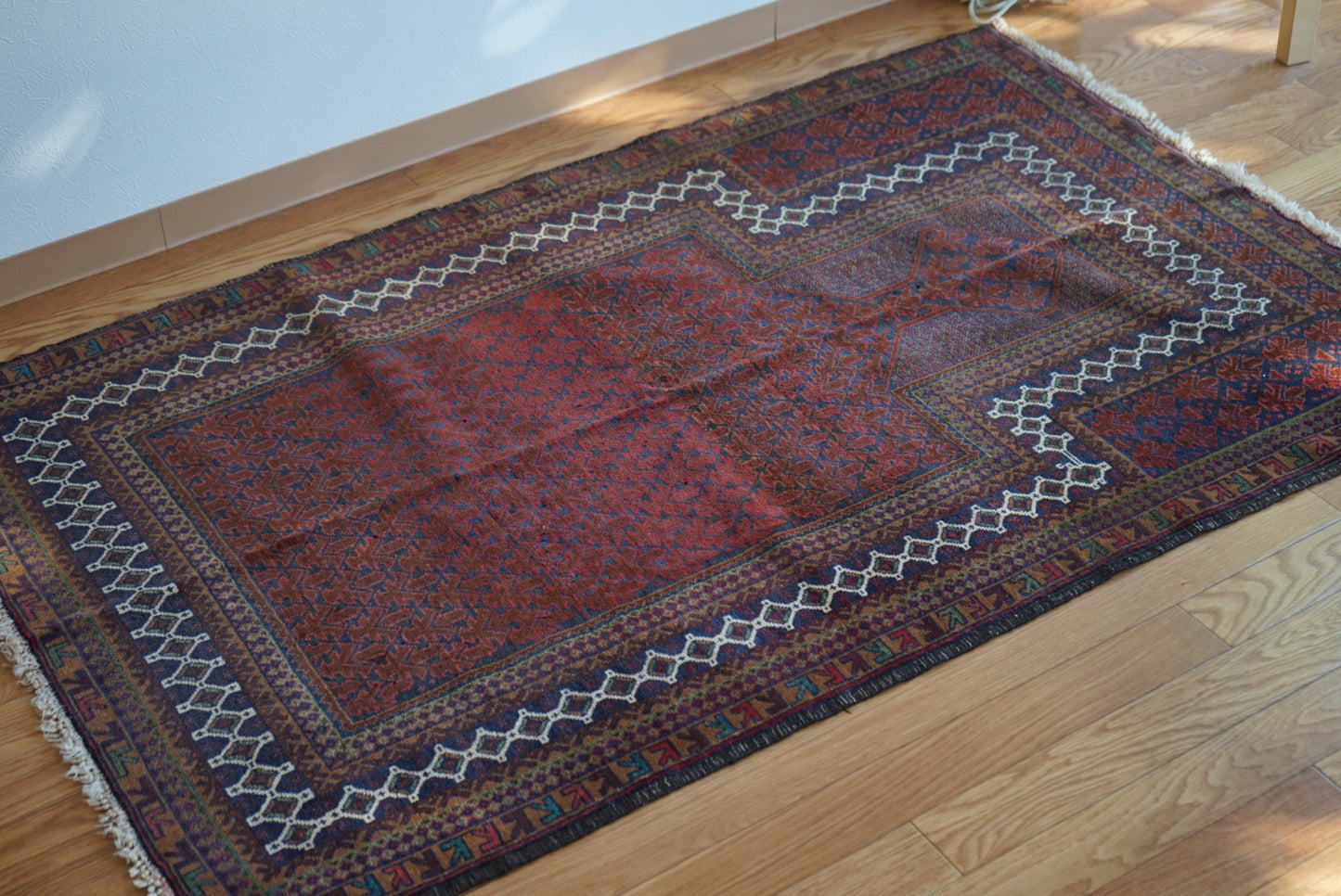 Afghanistan Old Baluch Prayer Rug 1970年代 155 × 100 cm  No.AF2541 / 国内送料無料・羊毛手織り絨毯