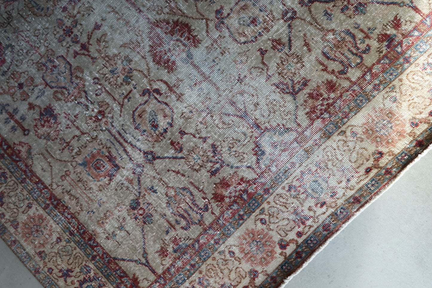 Türkiye Old Isparta Pink Beige 1970年代 250 × 162 cm No.TR25228