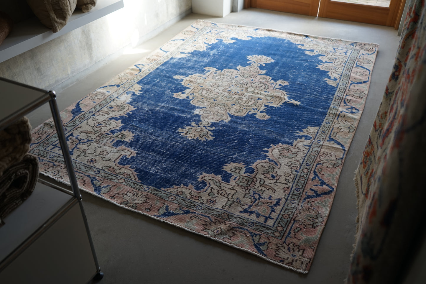 TURKEY OLD ISPARTA BLUE 1970年代 236 × 163 cm No.TR25205