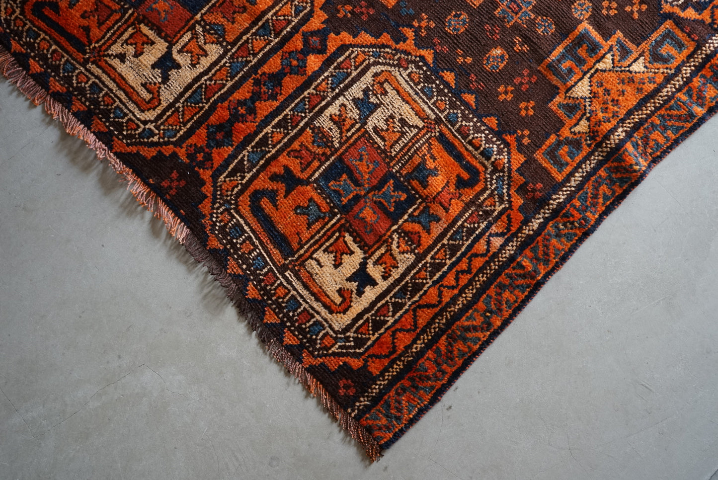 店頭販売 IRAN ANTIQUE SHIRAZ LORI 1860年代 142 × 123 cm