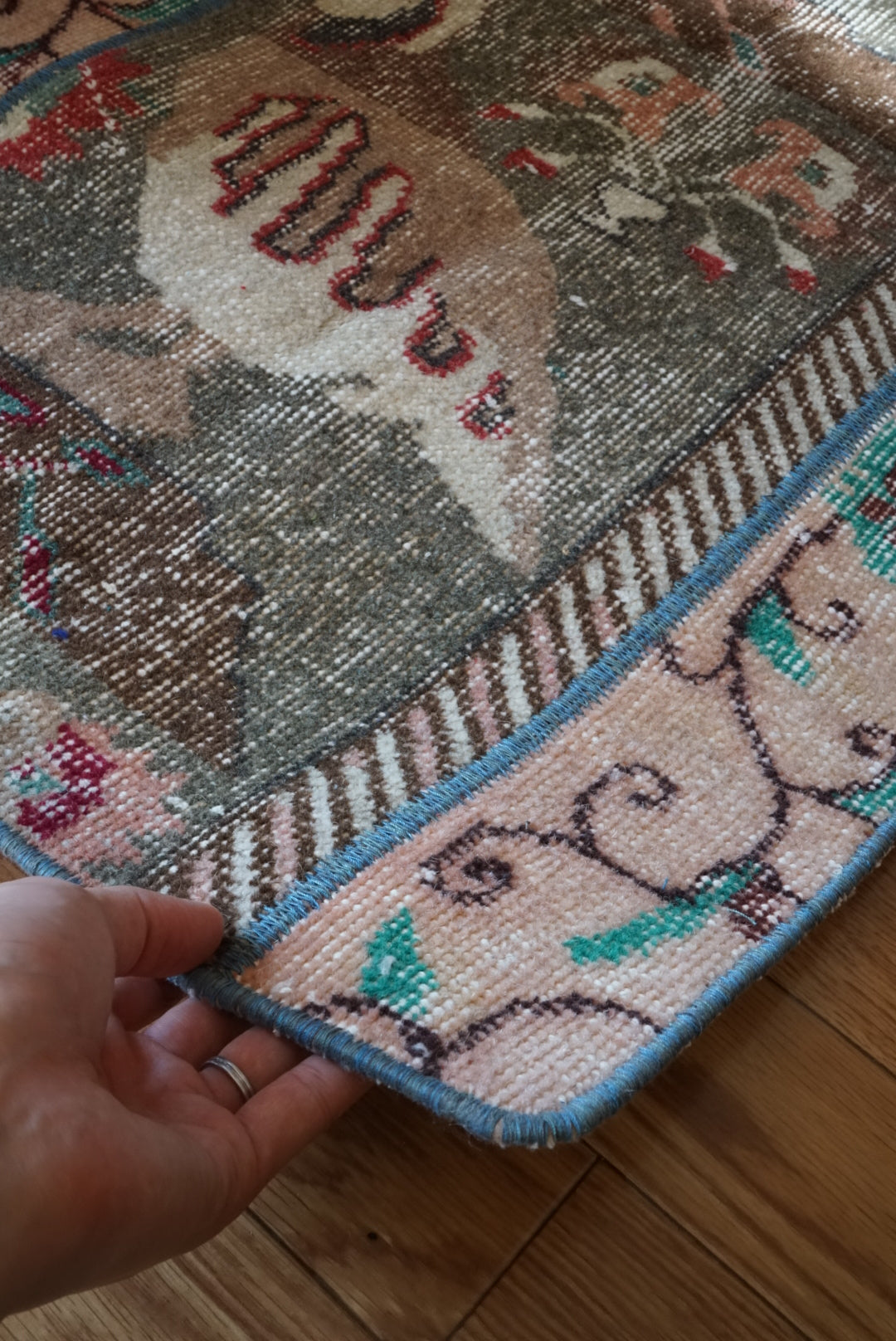 Türkiye Old Oushak Bird Motif Patchwork 1960年代 82.5 × 59 cm No.TR25466