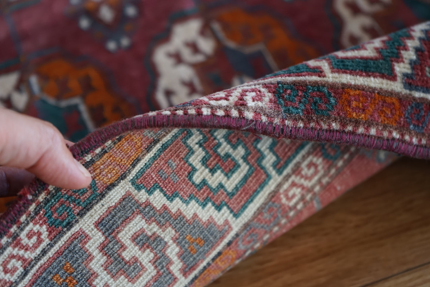 Türkiye Old Turkmen Red 1970年代 120 × 75 cm No.TR25225