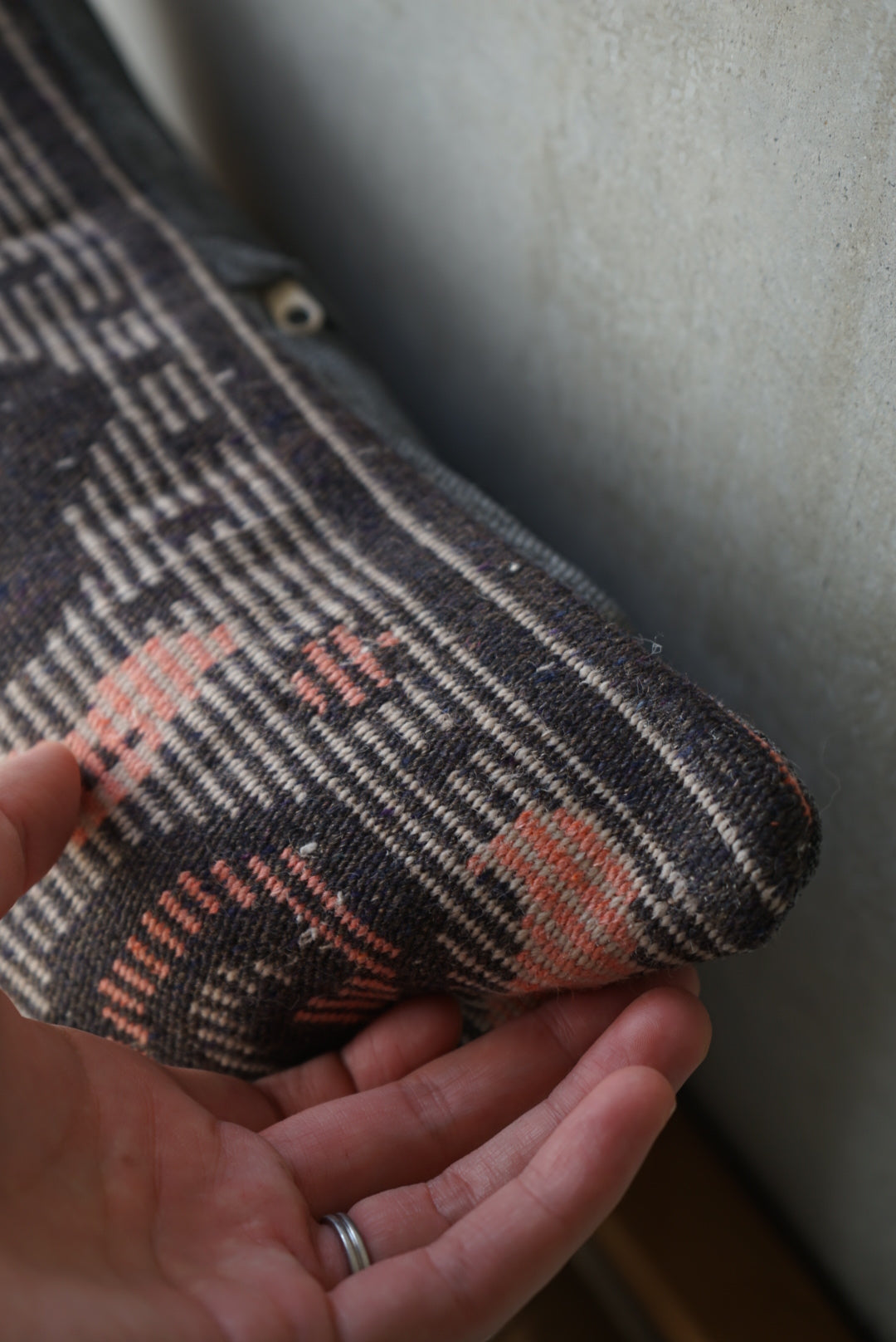 Türkiye Old Kilim Cushion Cover Pink 40 × 40 cm No.TR25326