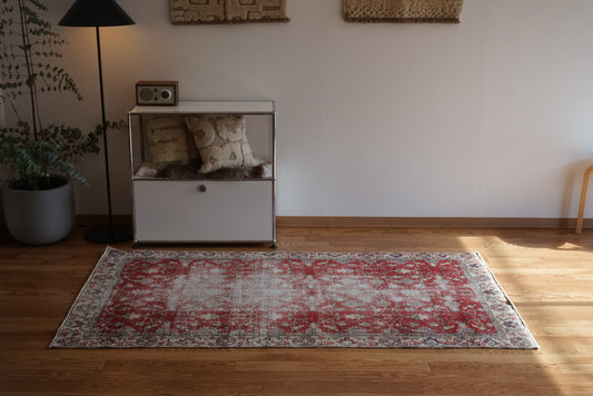 Türkiye Old Isparta Red Floral 1970年代 195 × 107.5 cm No.TR25447