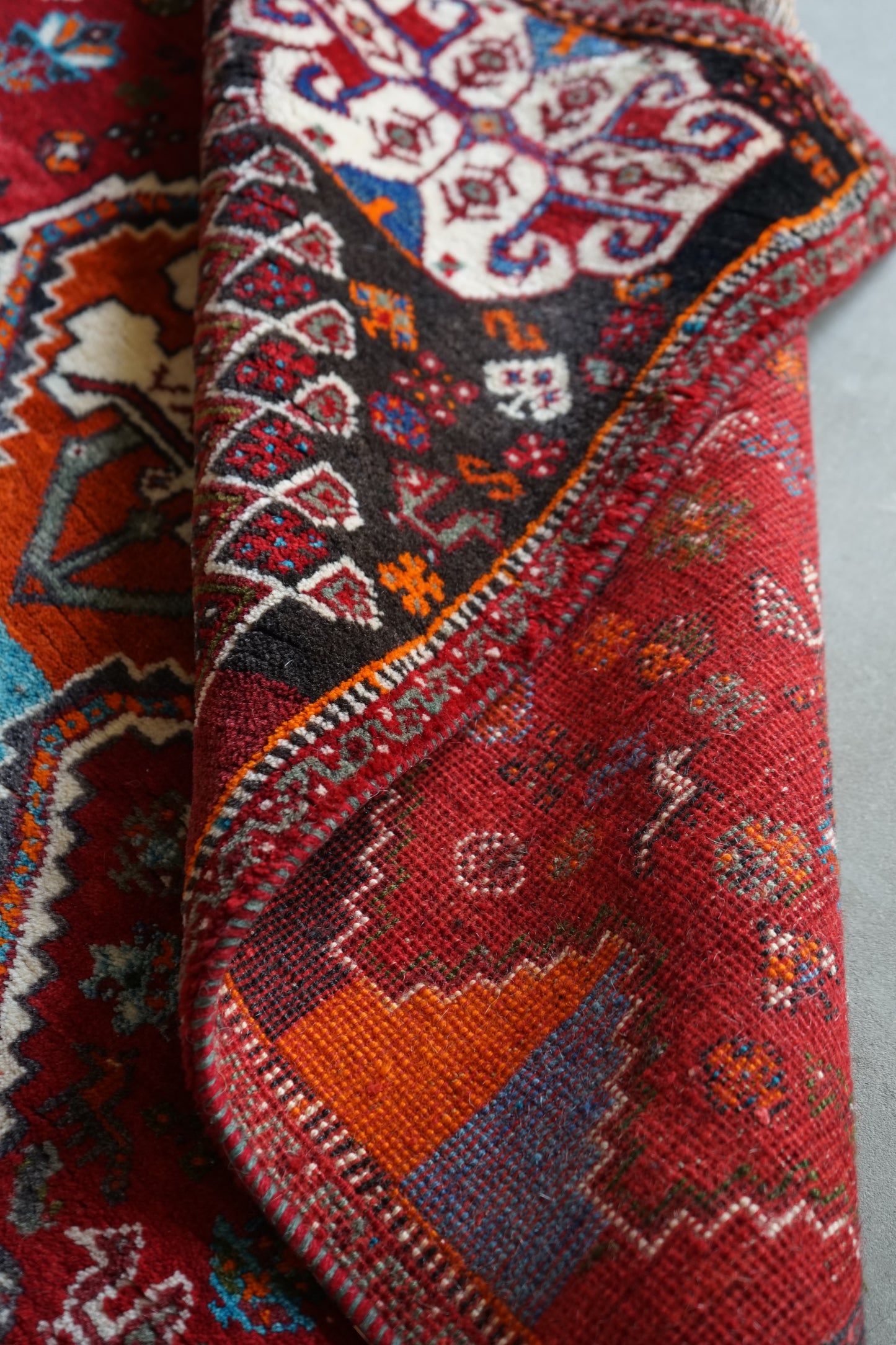 IRAN OLD SHIRAZ QASHQAI 1970年代 195 × 112 cm / 6'4" × 3'6" ft