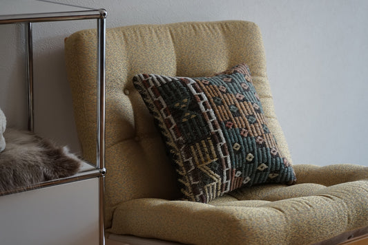 Türkiye Old Kilim Cushion Cover Bronz , Green , White Mix Color Tribal Design 38 × 38 cm No.TR25527 / 国内送料無料・羊毛手織りキリム