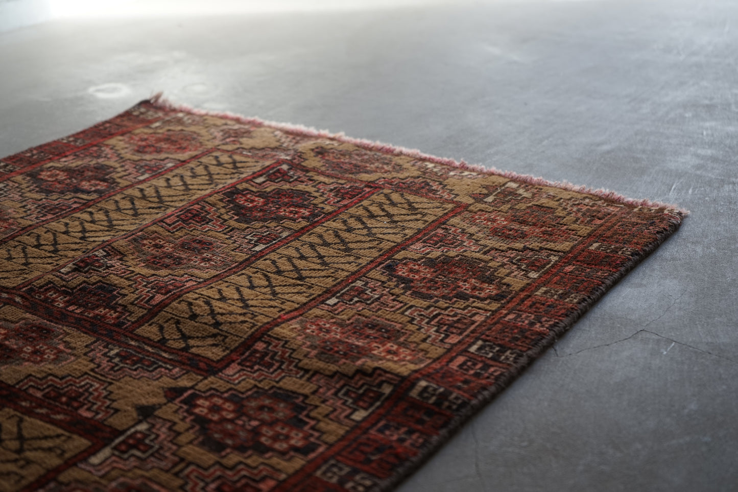 AFGHANISTAN OLD TURKMEN PARDA 1955年代 103 × 71 cm No.AF2514