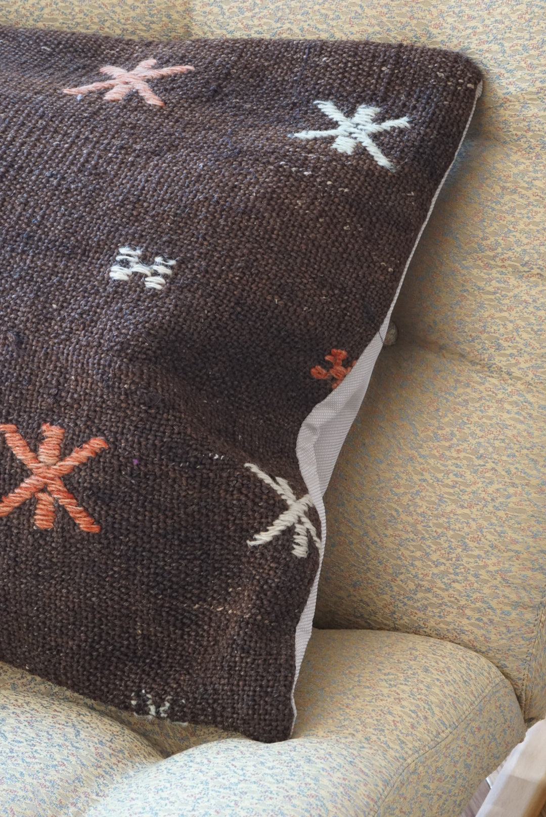 Türkiye Old Kilim Cushion Cover Brown , Charm Design 47 × 45 cm No.TR25464